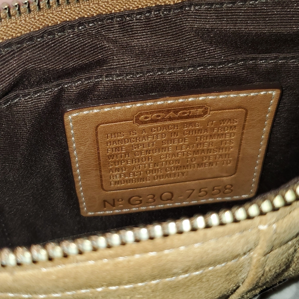 Purse - Picture 2 of 6